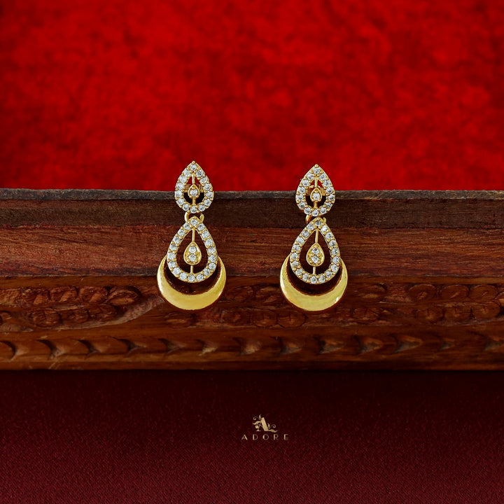 Etasha Golden Crescent Drop Neckpiece With Earring