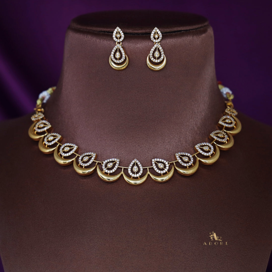 Etasha Golden Crescent Drop Neckpiece With Earring