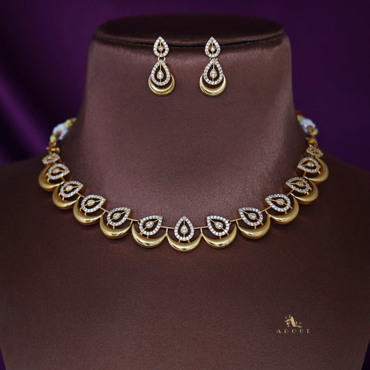 Etasha Golden Crescent Drop Neckpiece With Earring
