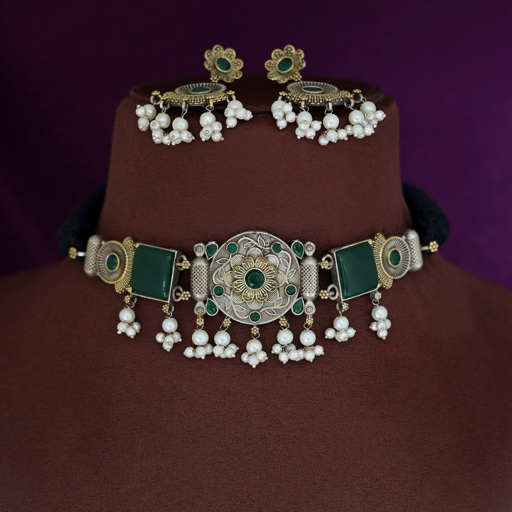Onika Dual Tone Choker With Earring