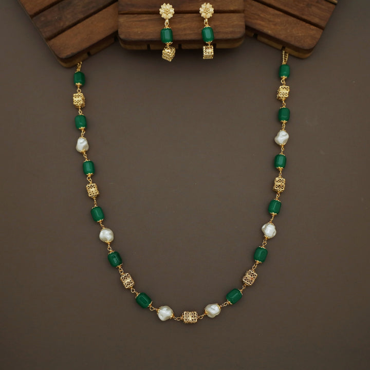 Riley Beaded Baroque Neckpiece with Earring