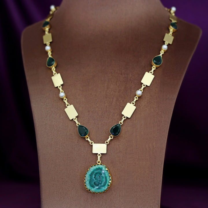 Gertie Golden Pearl Glossy + Agate Stone Long Neckpiece