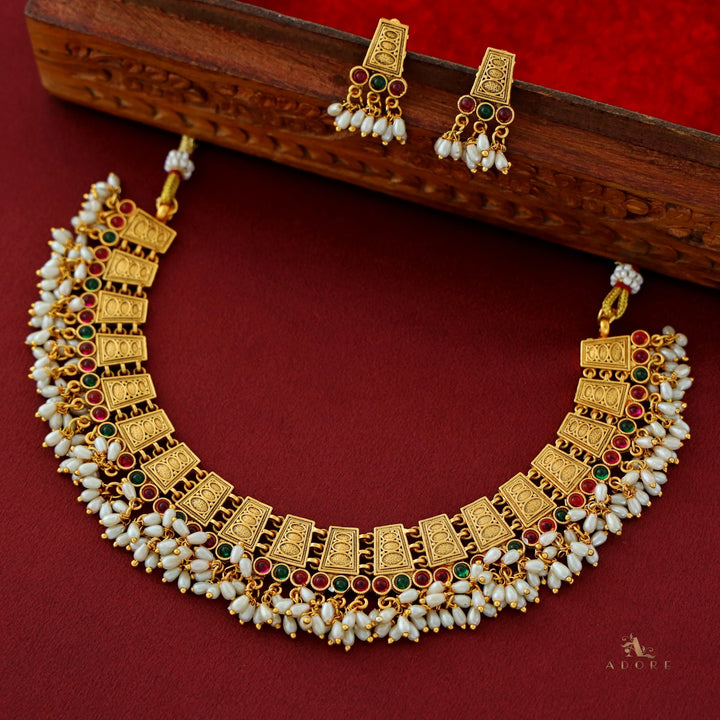 Katrina Golden Pearl Neckpiece With Earring