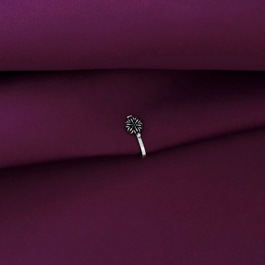 Tanaira Silver Nose Pin