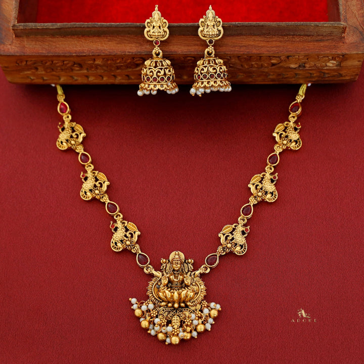 Adhishtalakshmi Mayura Short Neckpiece With Earring