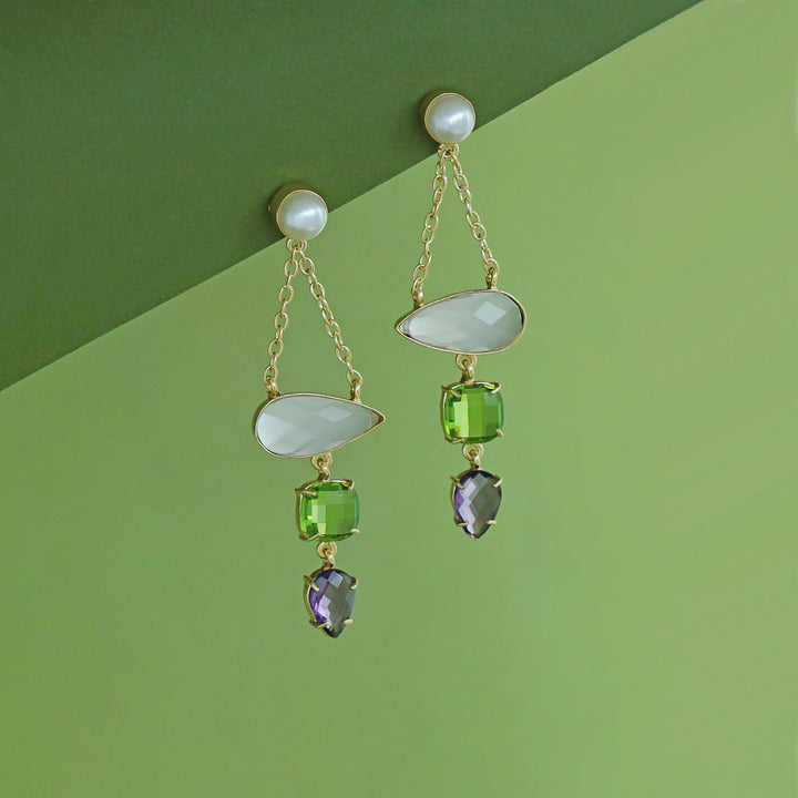 Tri Glossy Pearl Chainy Earring