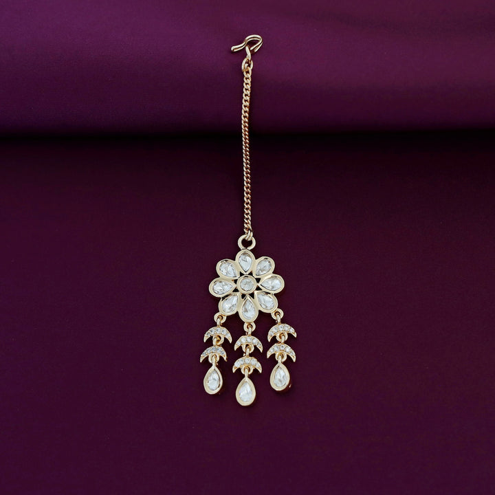 Falguni Kundan Flower Tikka