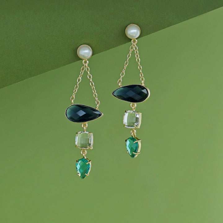 Tri Glossy Pearl Chainy Earring