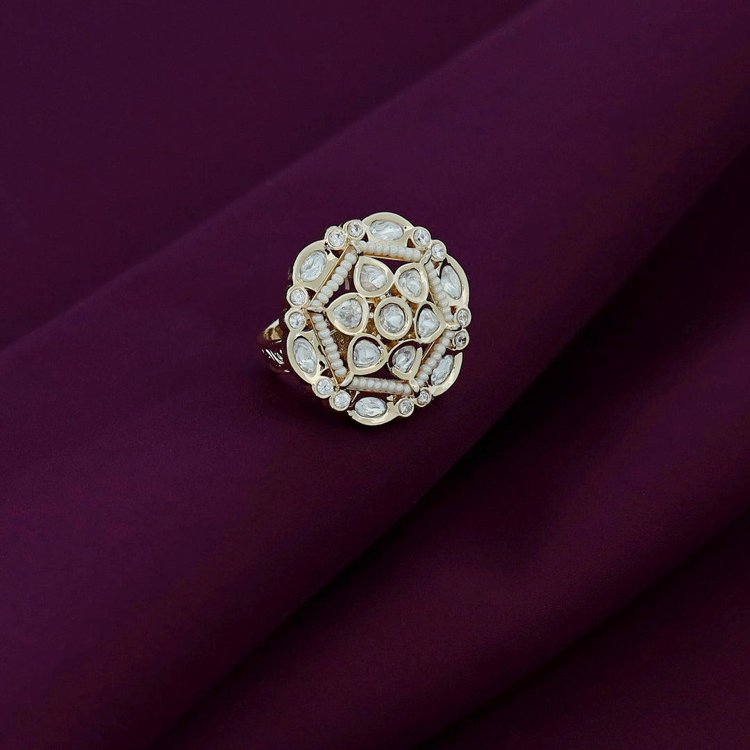 Tashi Kundan Circle Ring