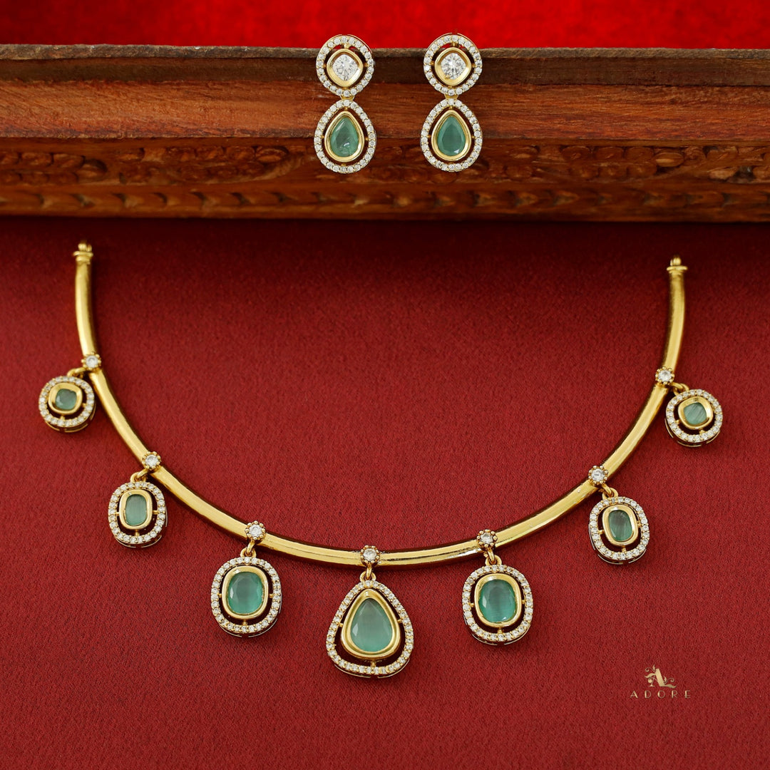 Alaknanda Polki Kundan Short Neckpiece With Earring