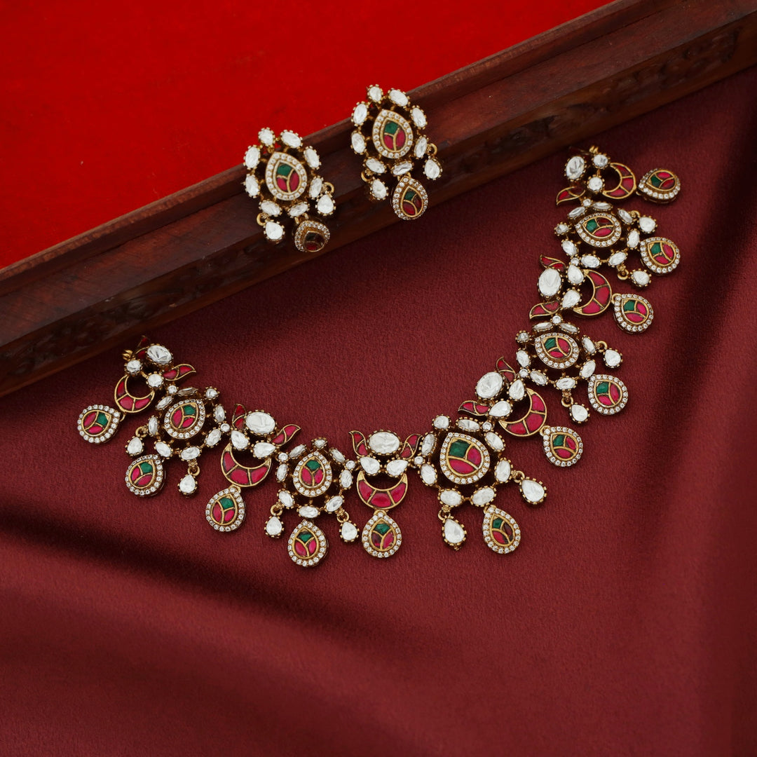 Premium Jadau Kundan Half Moon Drop Short Neckpiece With Earring