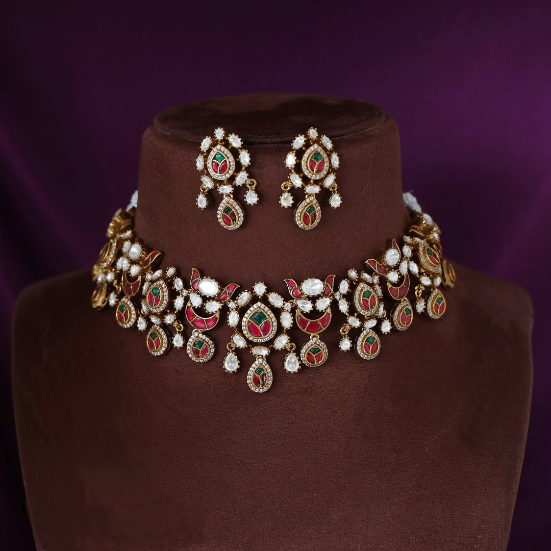 Premium Jadau Kundan Half Moon Drop Short Neckpiece With Earring