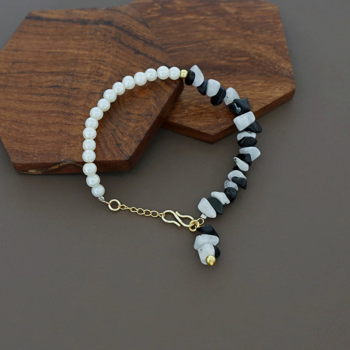 Omaya Raw Stone Pearl Bracelet