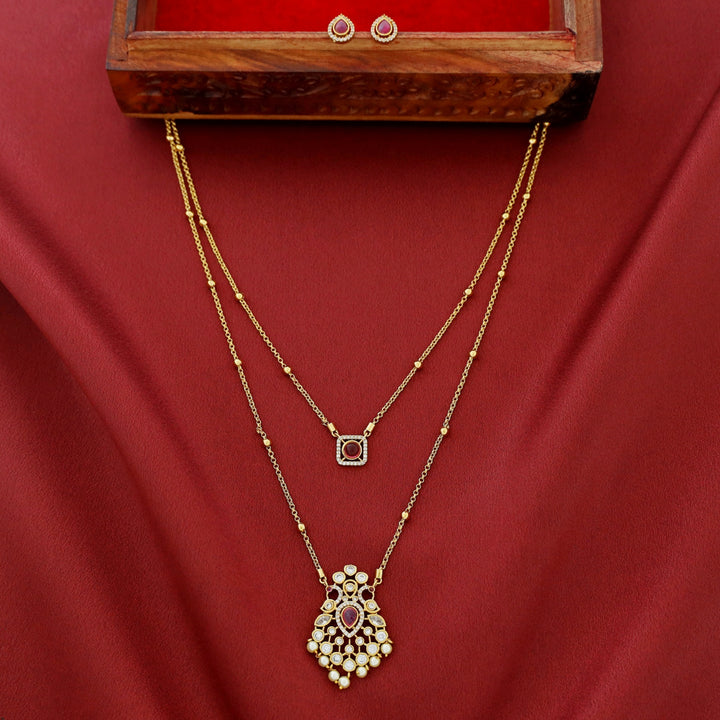 Sriddhi Two Layer Cluster Pearl Neckpiece With Earring