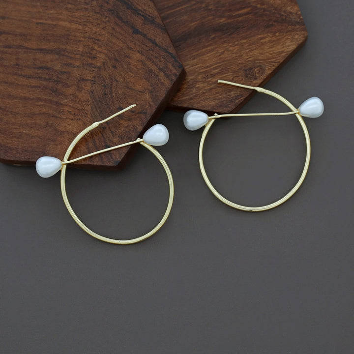 Sosha Golden Dual Pearl Hoop Earring