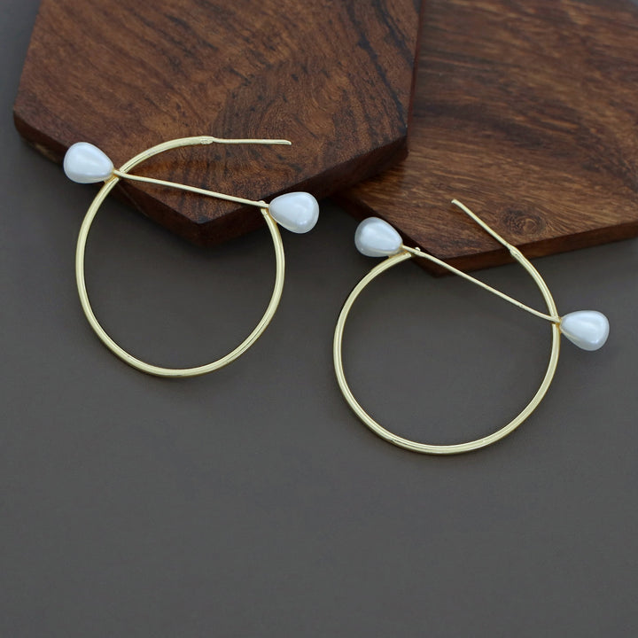 Sosha Golden Dual Pearl Hoop Earring
