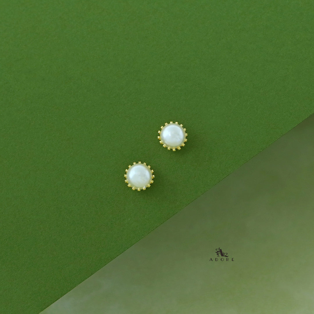 Rylie Golden Pearl Stud