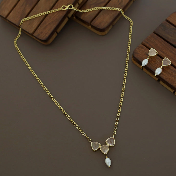 Eesha Golden Glossy Pearl Neckpiece