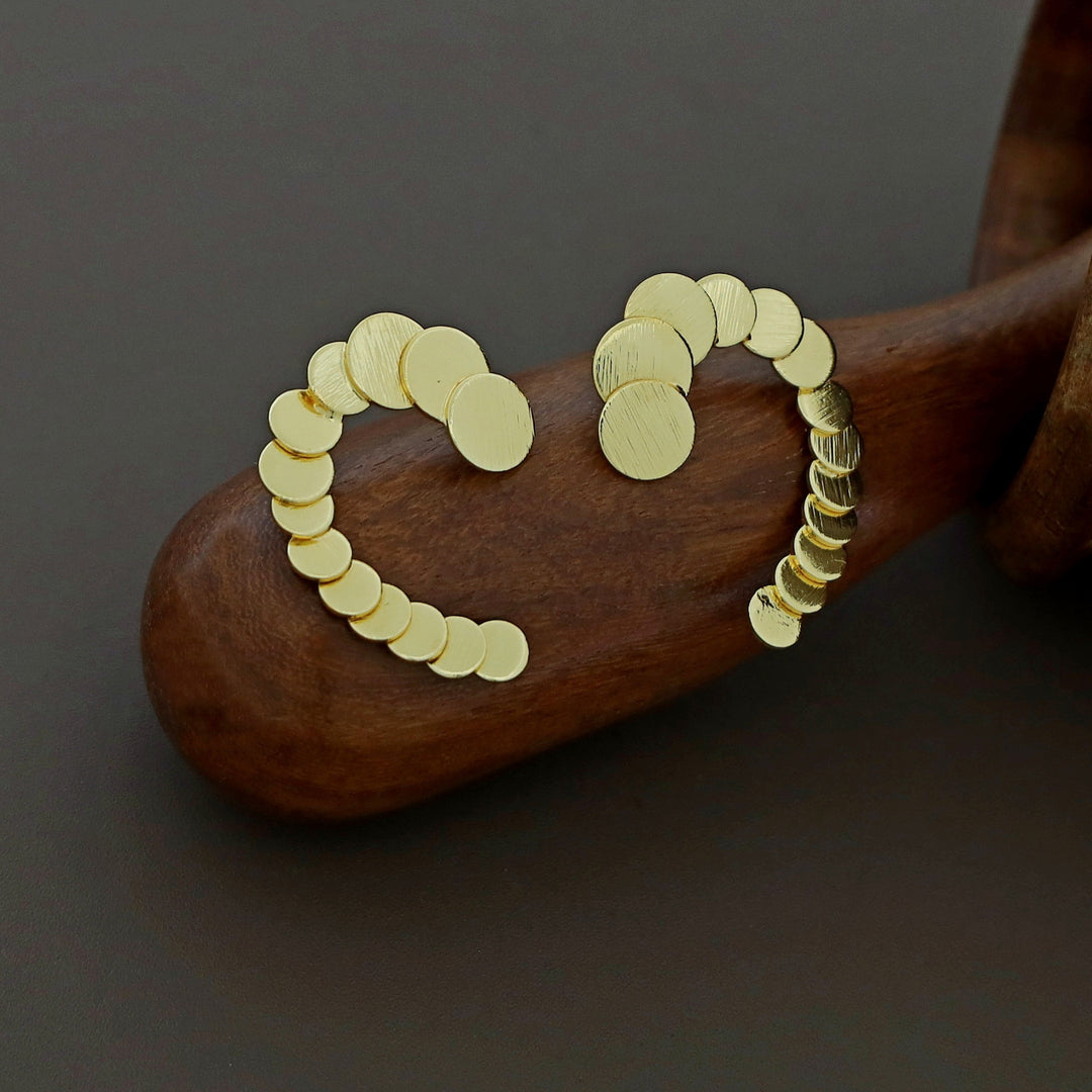 Fulki Overlapping Golden Mini Circle Earring