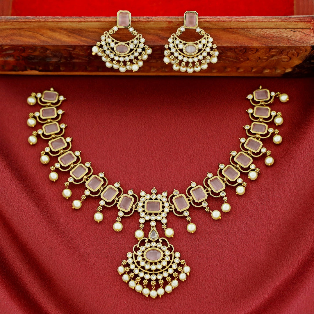 Eshma Golden Pearl Glossy Stone Neckpiece With Earring