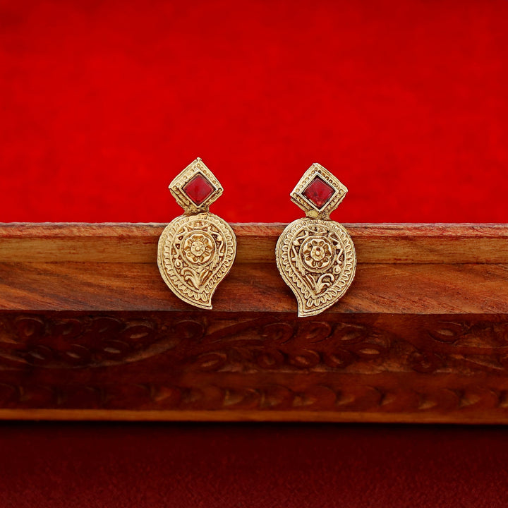 Brishti Devi Short Neckpiece With Earring