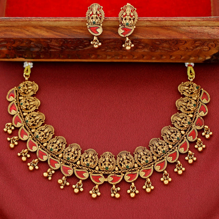 Vanisha Devi Enamel Palakka Short Neckpiece With Earring