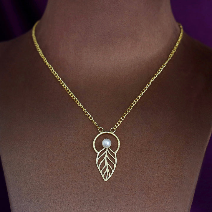 Golden Semi Circle Pearl Leaf Neckpiece
