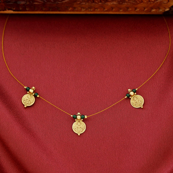 Dhanvi 3 Kashi Beaded String Neckpiece