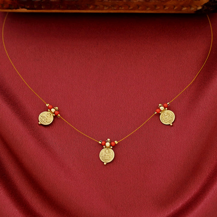 Dhanvi 3 Kashi Beaded String Neckpiece