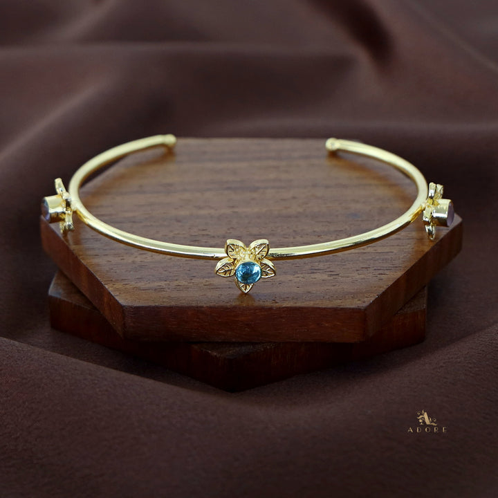 Golden Night Flower Glossy Bangle