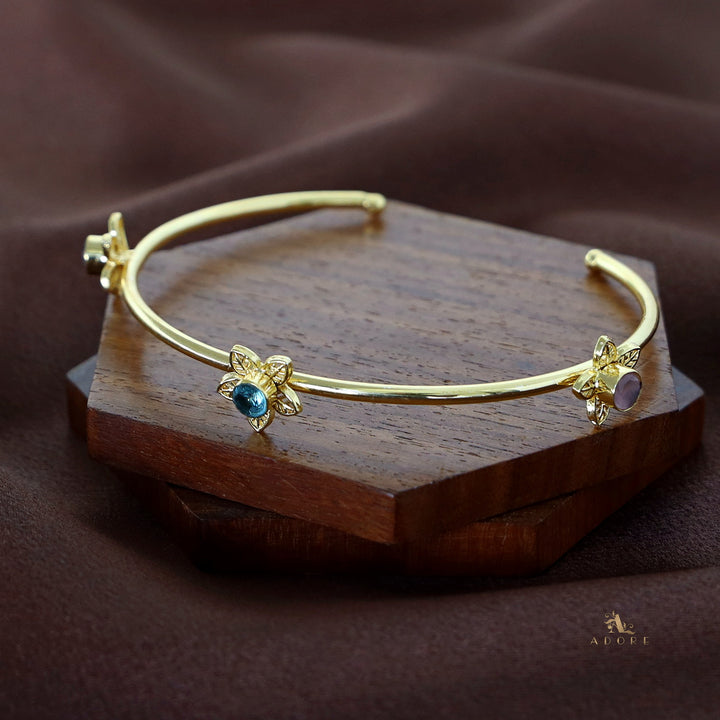 Golden Night Flower Glossy Bangle