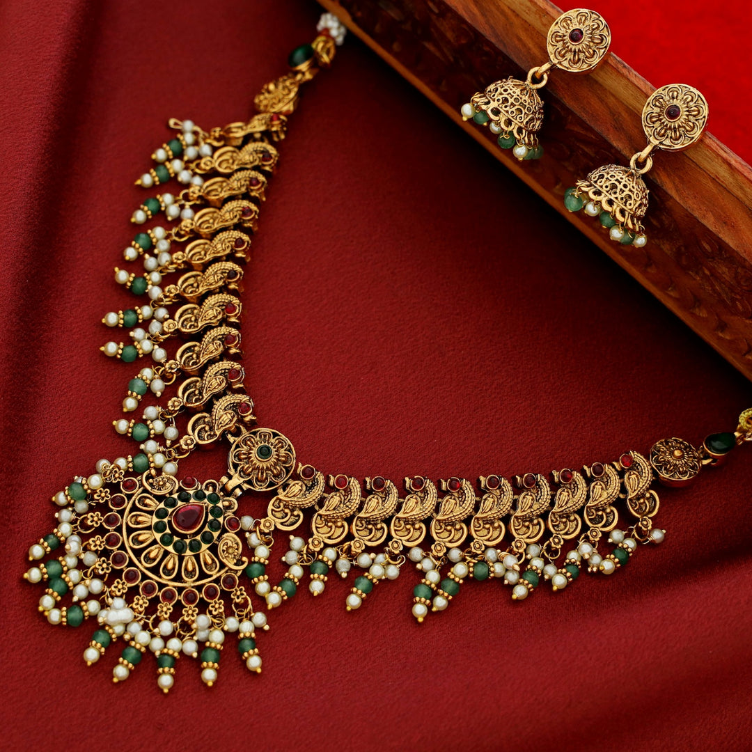 Pratibha Flower Mayura Short Neckpiece With Earring