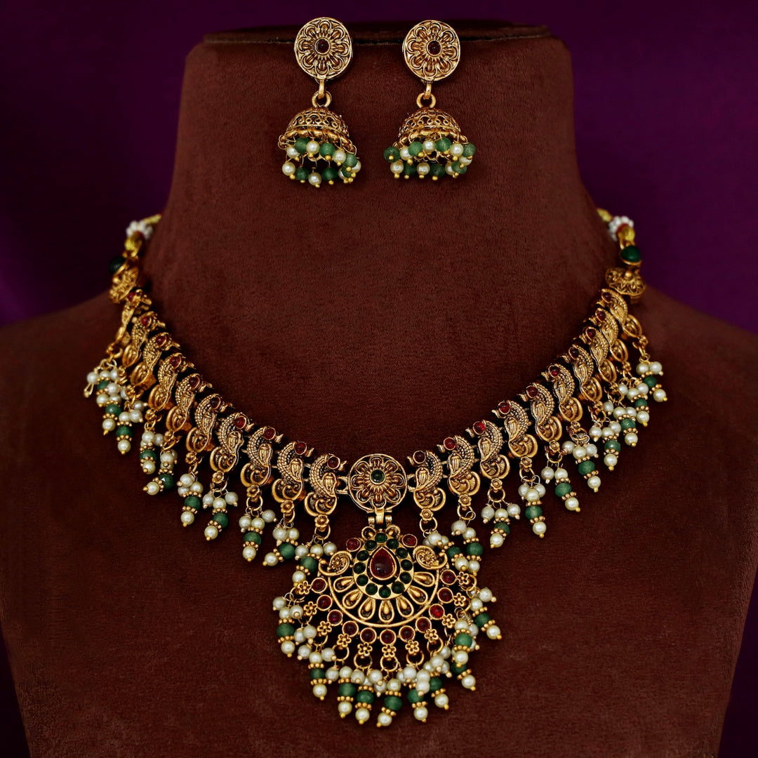 Pratibha Flower Mayura Short Neckpiece With Earring
