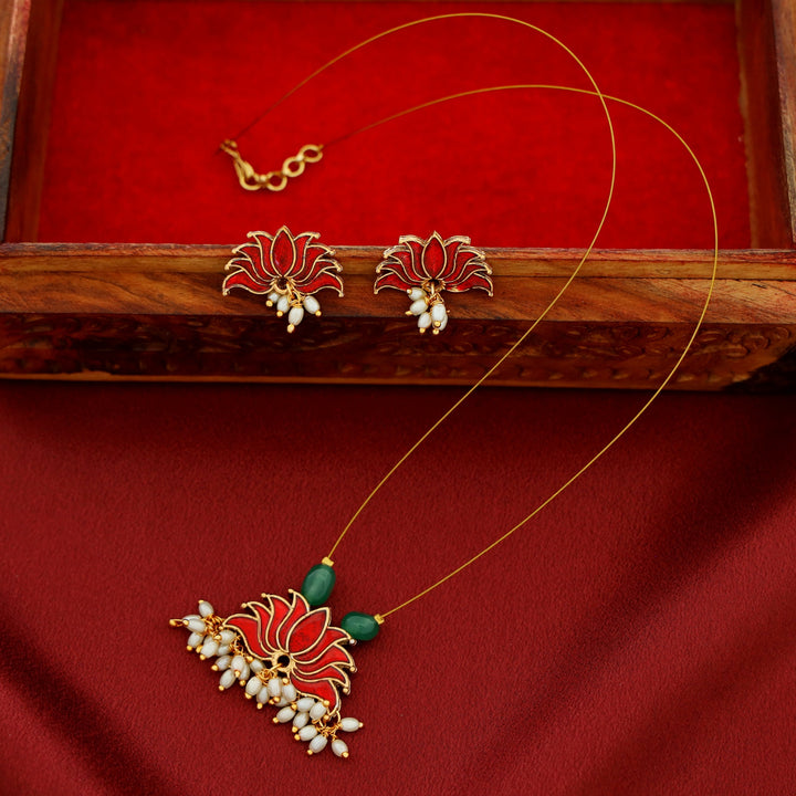 Raksha Lotus Rice Pearl String Neckpiece With Earring