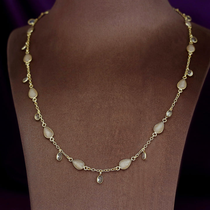 Yusra Multishape Glossy Neckpiece