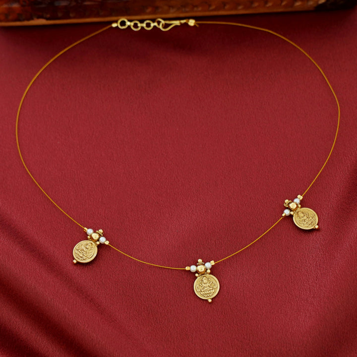 Dhanvi 3 Kashi Beaded String Neckpiece
