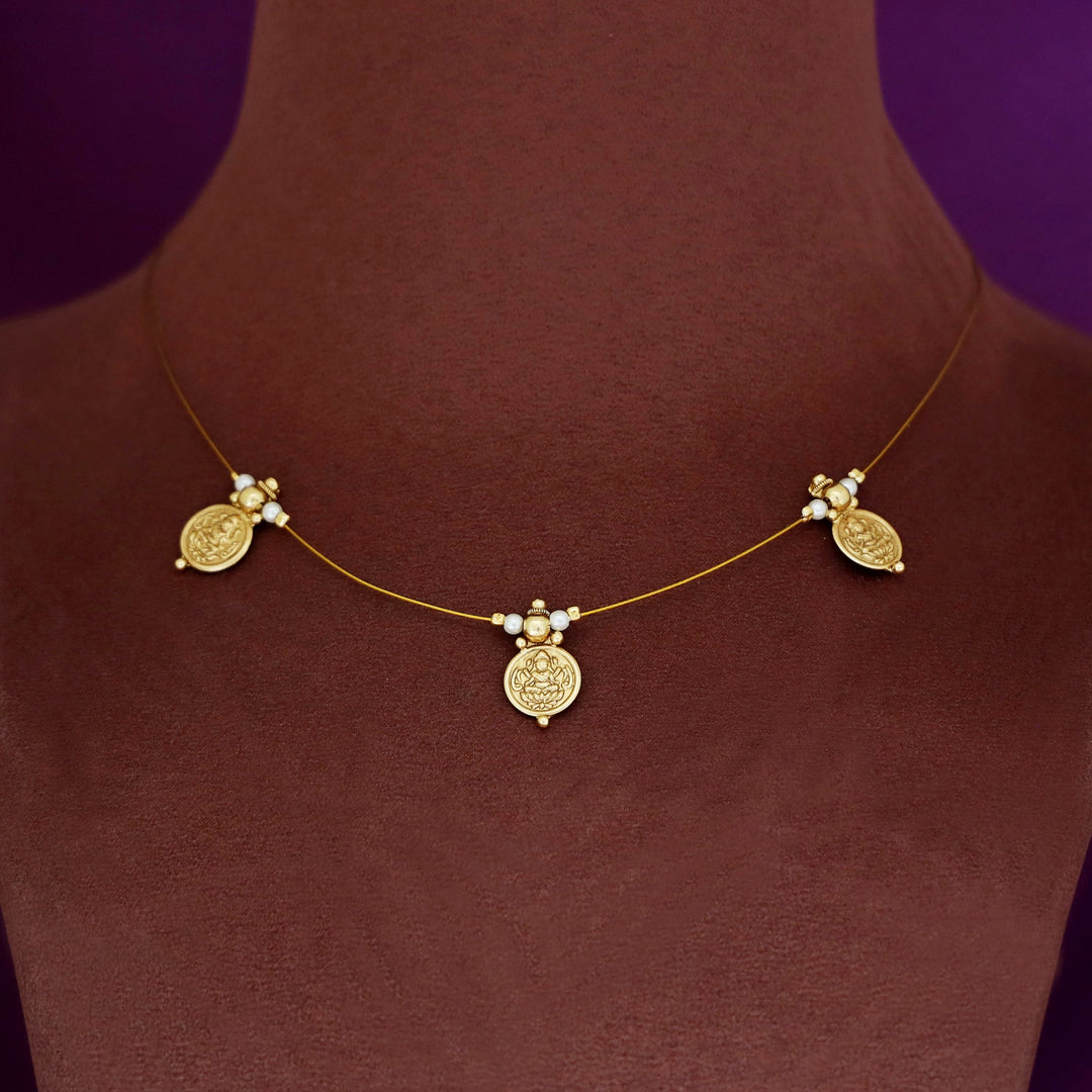 Dhanvi 3 Kashi Beaded String Neckpiece