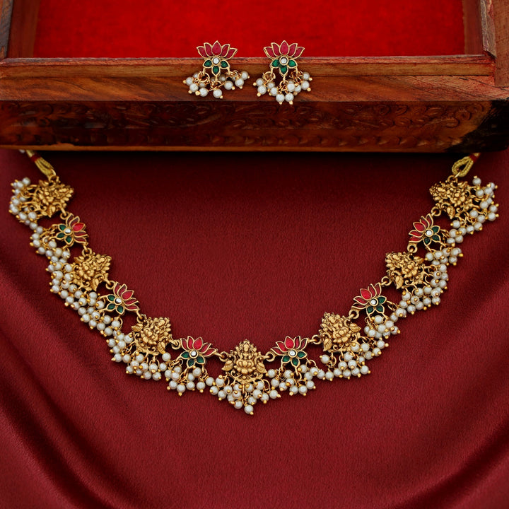 Arusha Mini Lotus Cluster Pearl Devi Neckpiece With Earring