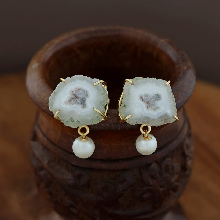 Dyed Solar Agate Claw Pearl Studs