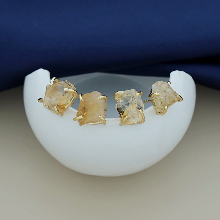 Zuma Raw Stone Stud