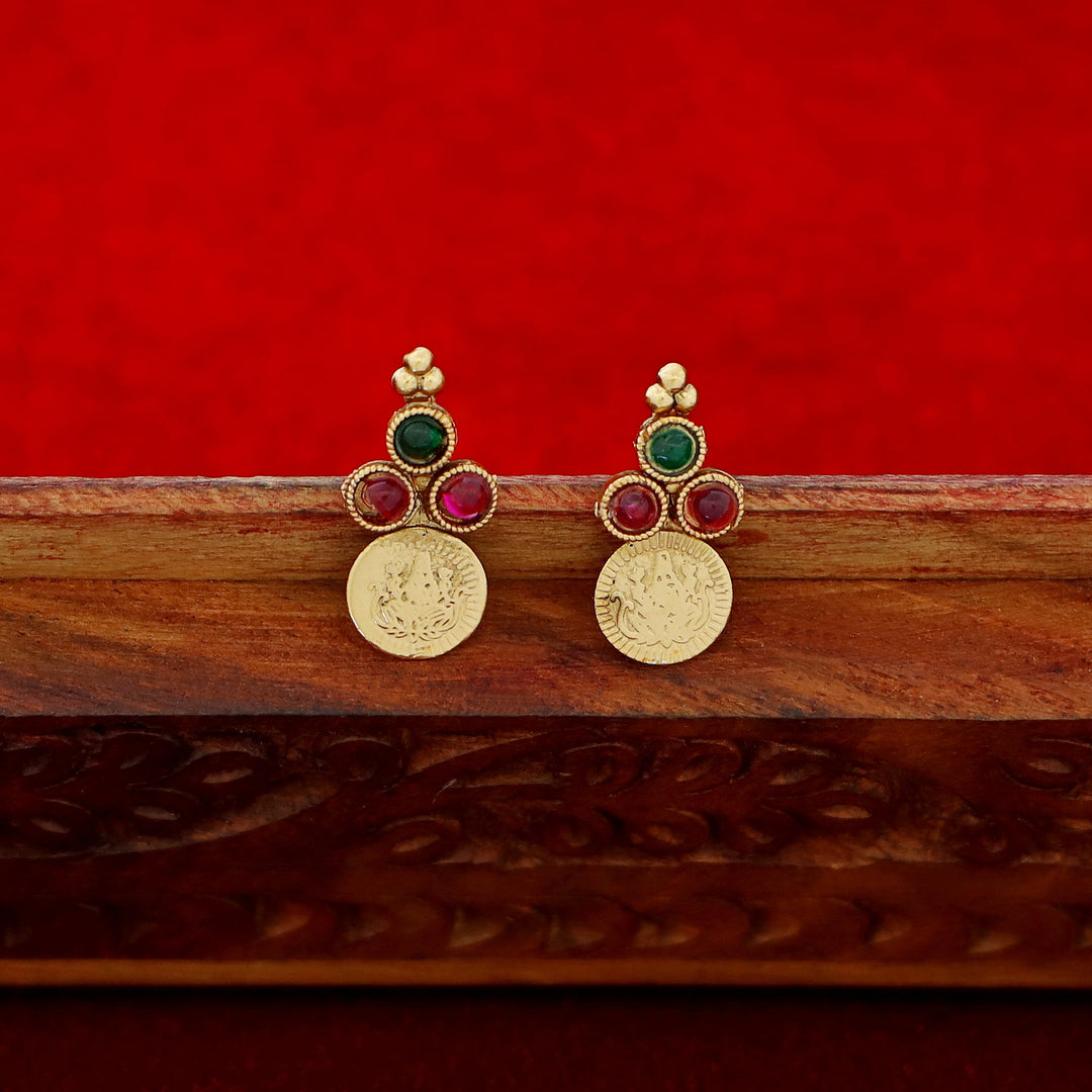 Samvitha Devi Kashi 2 Layer Choker with Earring