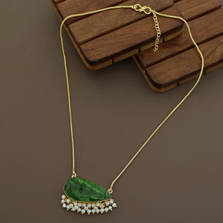 Ayesha Cluster Pearl Dyed Stone Neckpiece