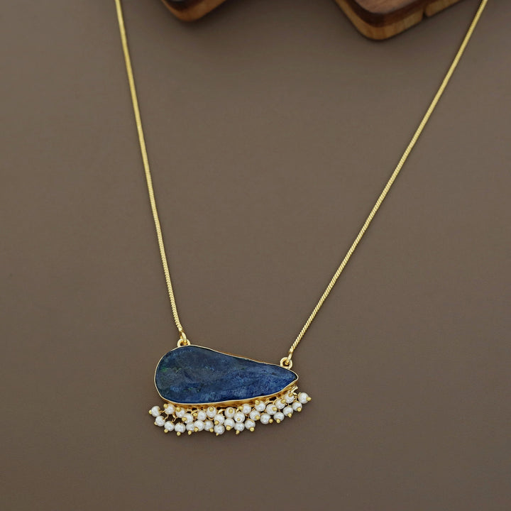 Ayesha Cluster Pearl Dyed Stone Neckpiece