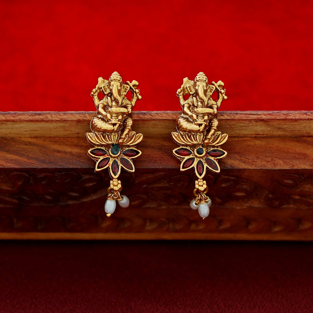 3 Layer Rice Pearl Vinayaka Pendant Neckpiece With Earring