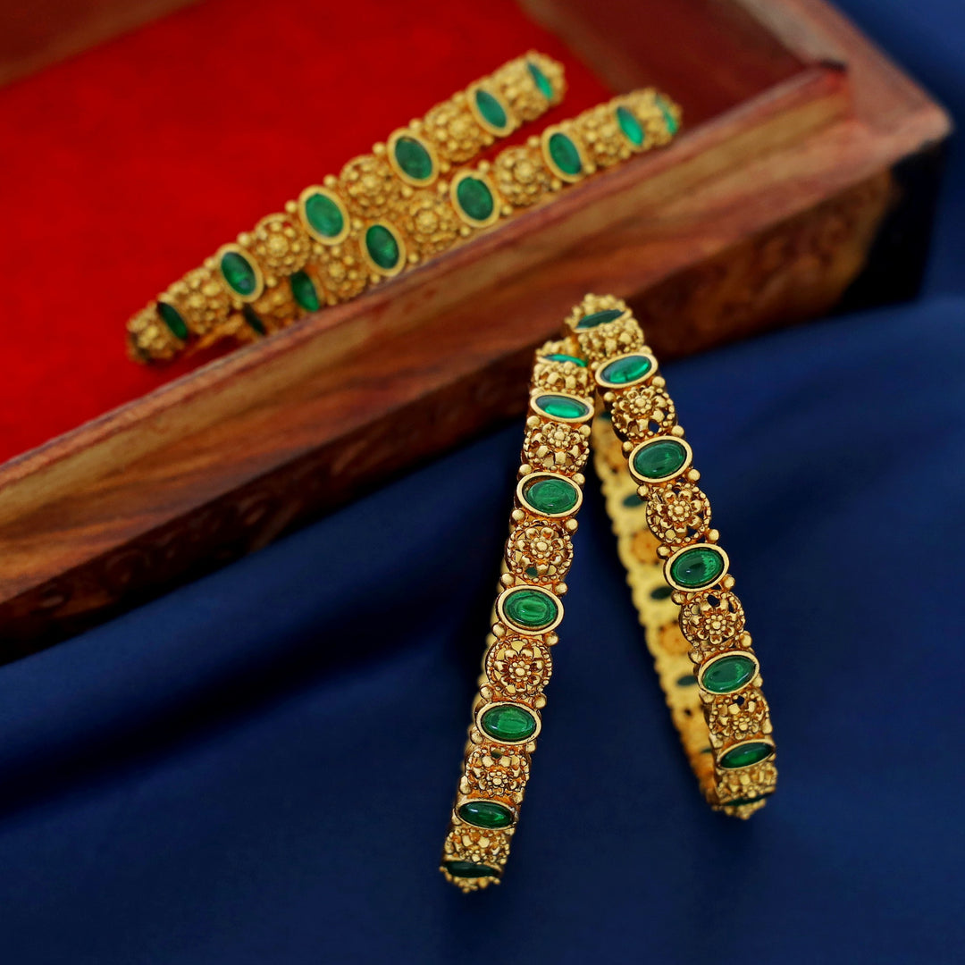 Bhanupriya Floral Kemp Stone Bangle (Set Of 4)