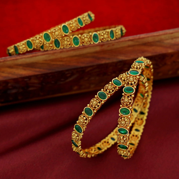 Bhanupriya Floral Kemp Stone Bangle (Set Of 4)