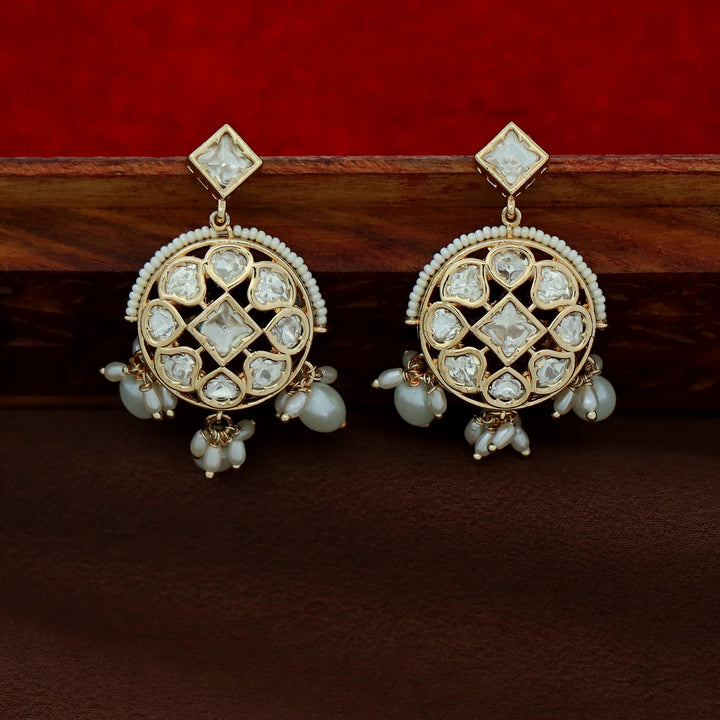 Premium Anagha Kundan Pearl Choker With Earring