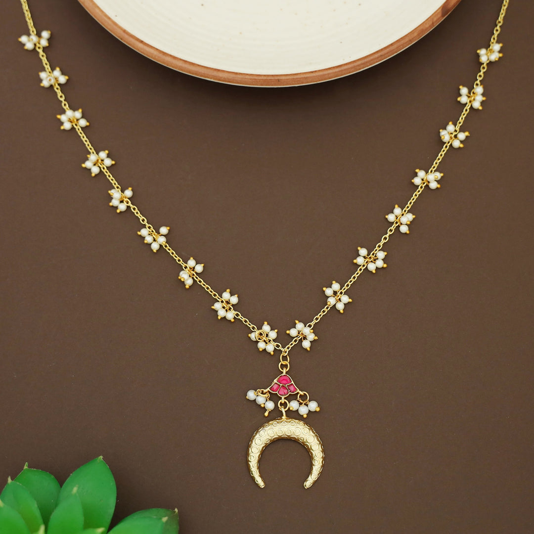 Jihara Cluster Pearl Textured Half Moon Neckpiece