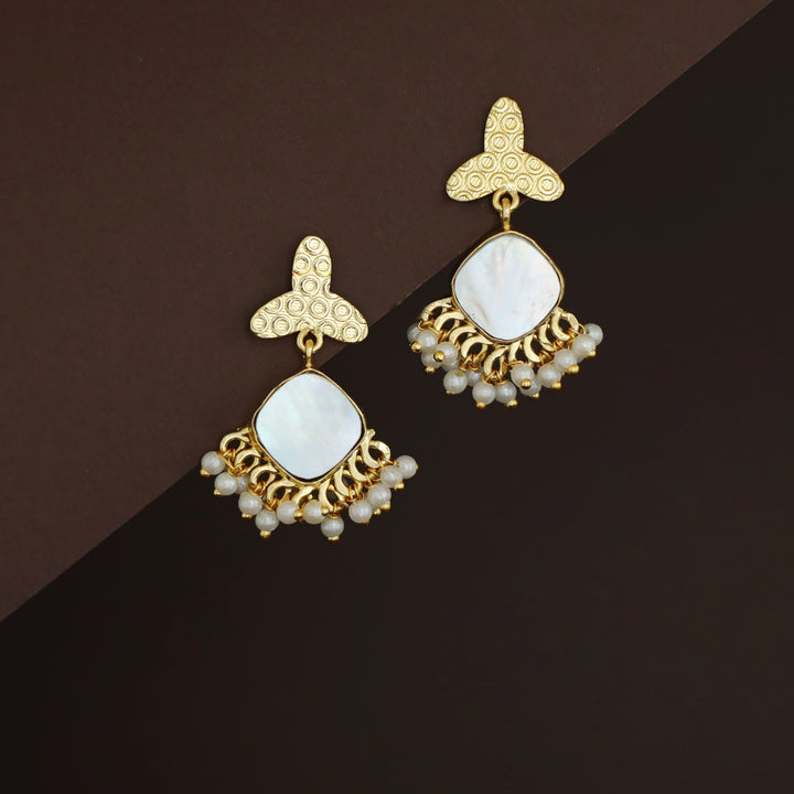 Livia Golden Real MOP Cluster Pearl Earring