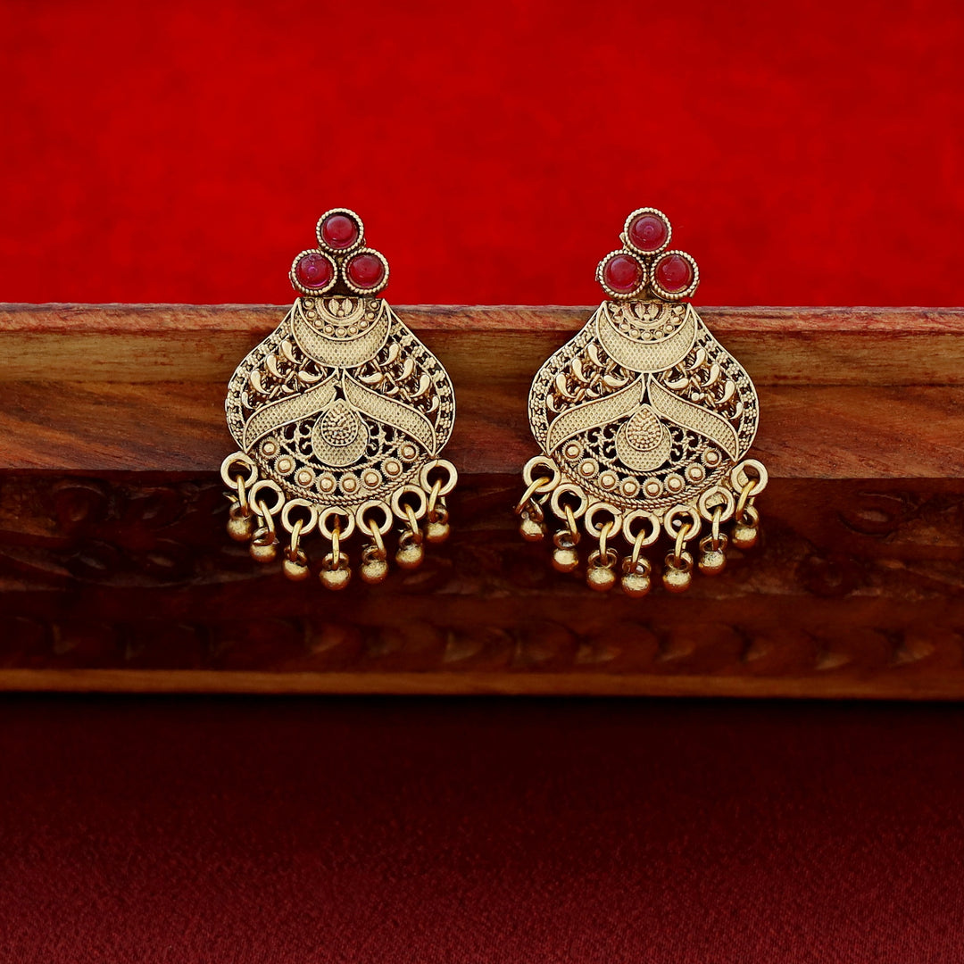 Darani Enamel Short Neckpiece With Earring